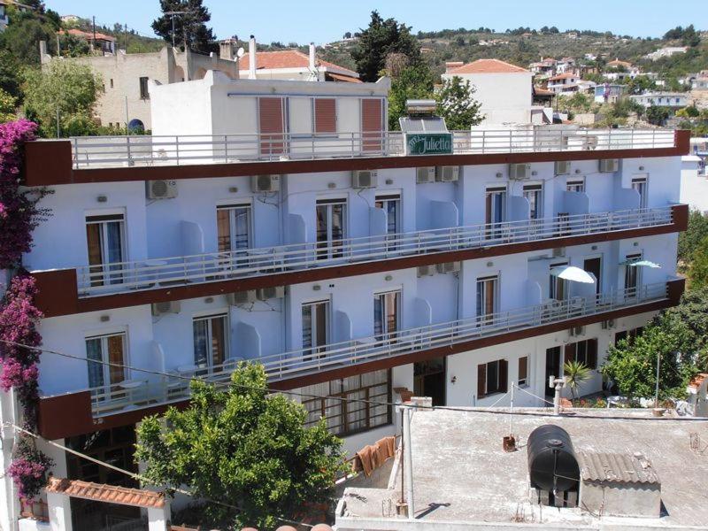 Julieta'S House Hotel Patitírion Exterior foto